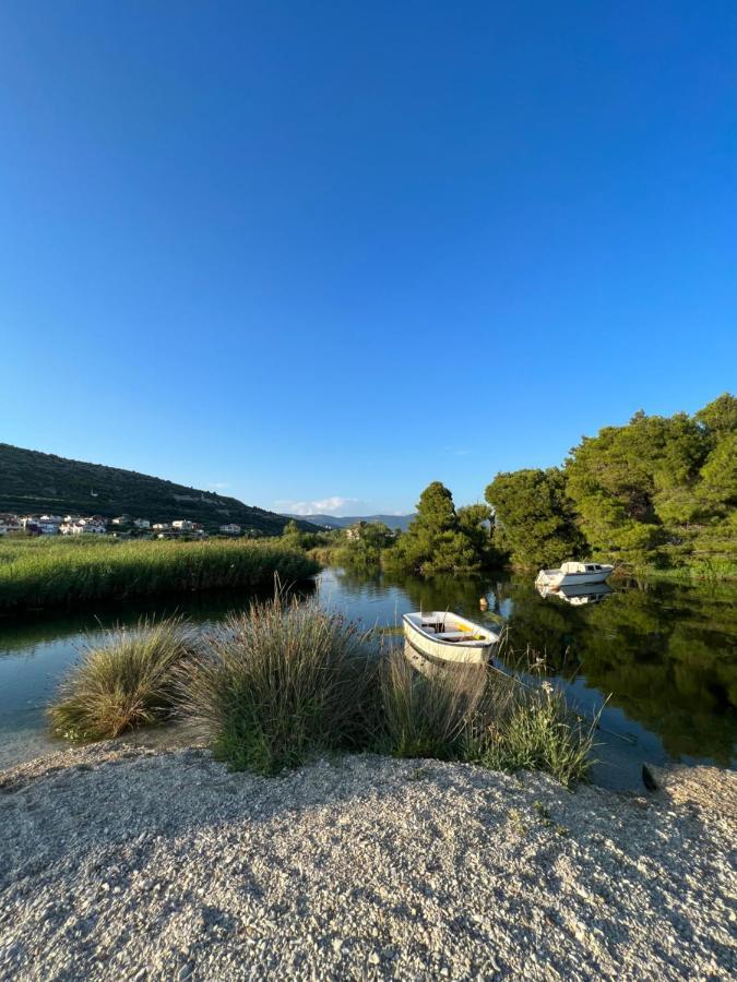 Apartments Zora Trogir Exterior photo
